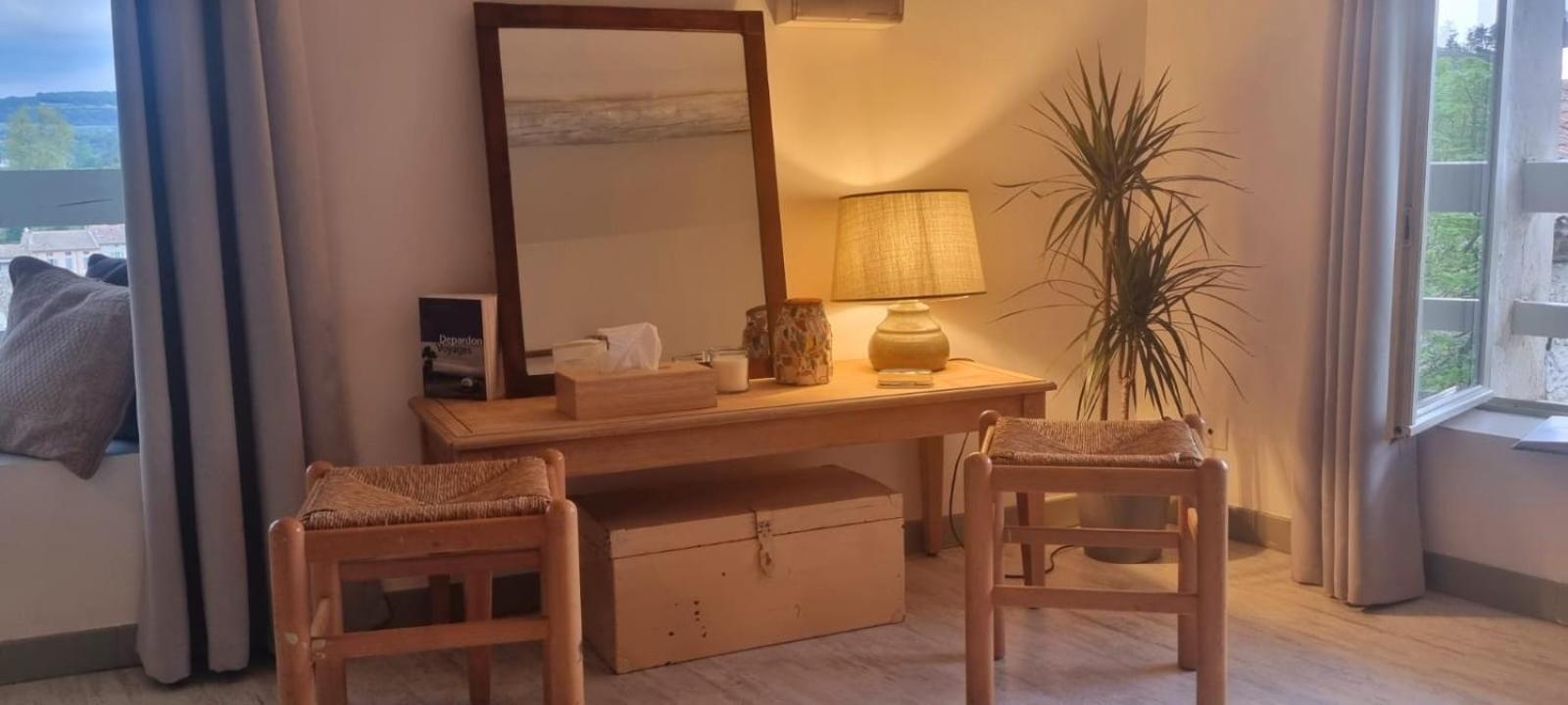 Maison Curieuse Vaison-la-Romaine Room photo
